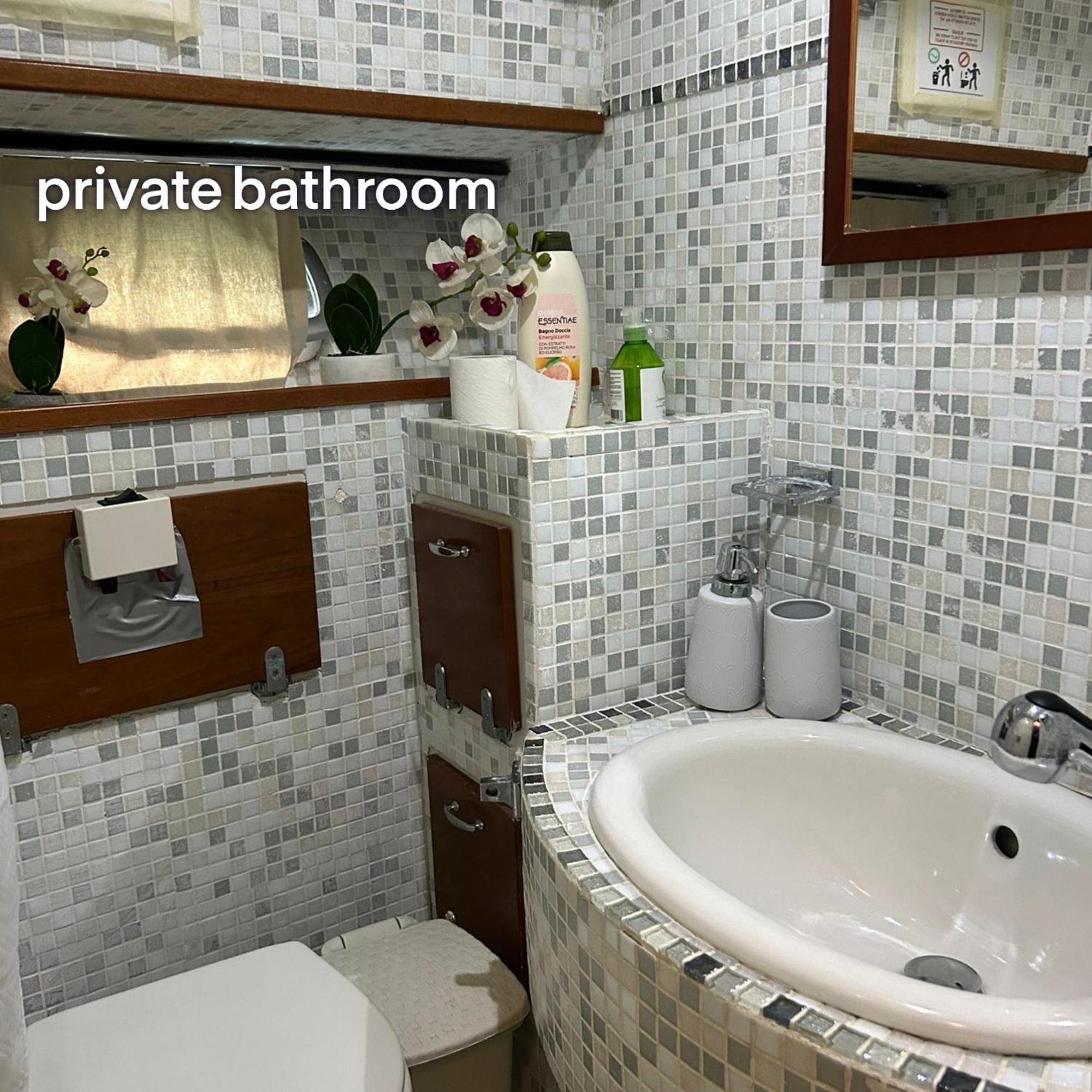 Yachtannablu Hotel Porto Venere Bagian luar foto
